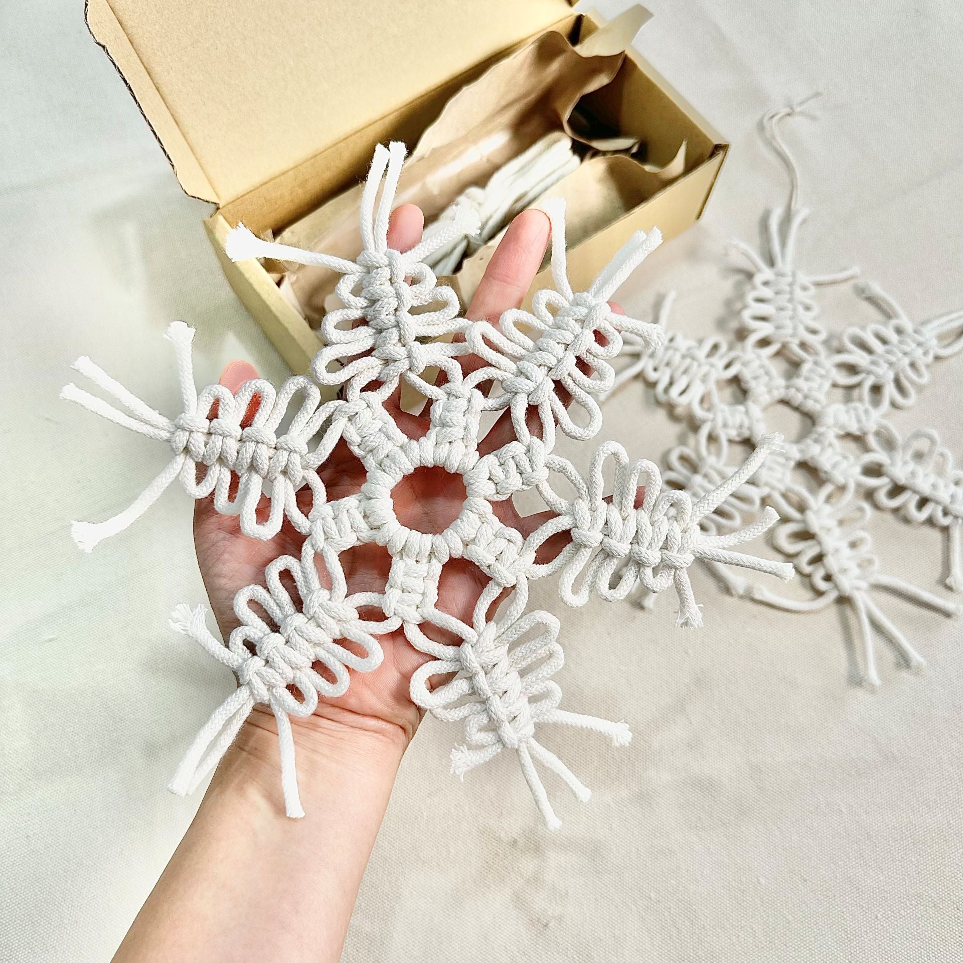 Macrame DIY Kit: The Snow-Christmas Snowflake Star
